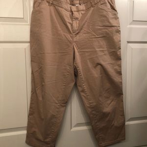 Time & Tru Khaki Crop Pants